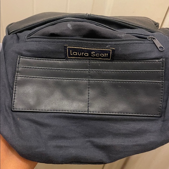 Laura Scott please check all picture of condition - Picture 16 of 17